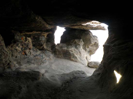 Table Rock cave