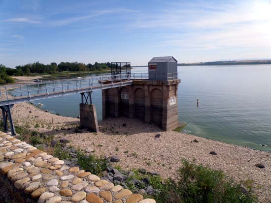 Irrigation tower